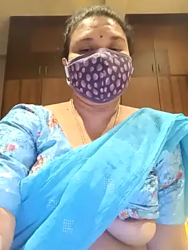 Snapshot of Tamil_Sivani chatting on 02/09/26, 01:37 Tamil Sivani online show from 02/09/26, 01:37