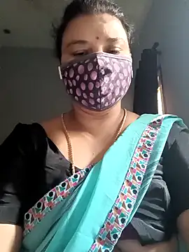 Snapshot of Tamil_Sivani chatting on 02/10/26, 02:59 Tamil Sivani online show from 02/10/26, 02:59