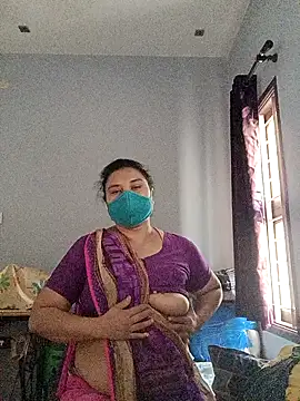 Snapshot of Tamil_Sivani chatting on 02/15/26, 03:25 Tamil Sivani online show from 02/15/26, 03:25