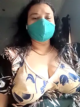 Snapshot of Tamil_Sivani chatting on 02/21/26, 02:12 Tamil Sivani online show from 02/21/26, 02:12