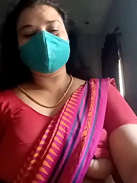 Snapshot of Tamil_Sivani chatting on 02/24/26, 02:31 Tamil Sivani online show from 02/24/26, 02:31