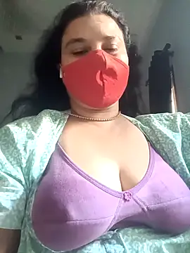 Snapshot of Tamil_Sivani chatting on 03/02/26, 02:47 Tamil Sivani online show from 03/02/26, 02:47