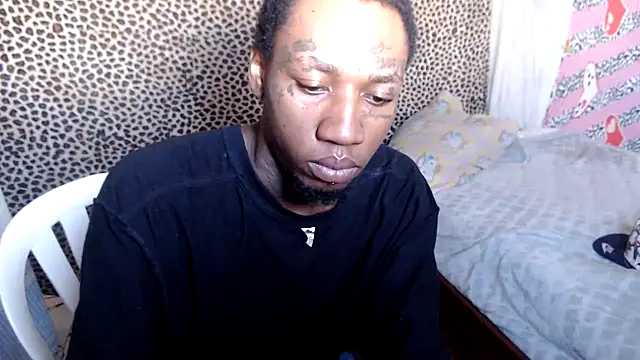 Snapshot of mike_ross11 chatting on 07/11/26, 01:47 mike ross11 online show from 07/11/26, 01:47