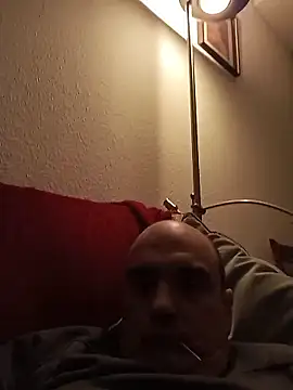 Snapshot of geli45 chatting on 01/07/26, 10:01 geli45 online show from 01/07/26, 10:01