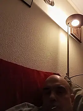 Snapshot of geli45 chatting on 01/11/26, 10:26 geli45 online show from 01/11/26, 10:26