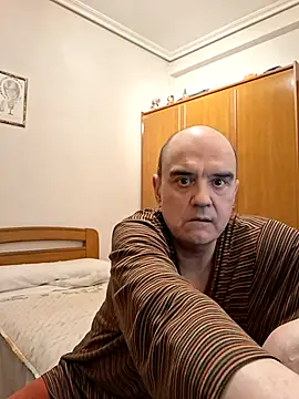 geli45 online show from 04/18/26, 10:10