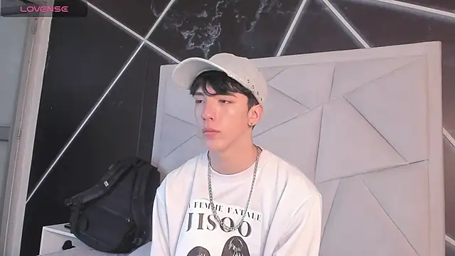 AerumChae online show from 04/04/26, 12:24