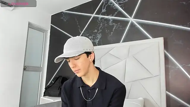 AerumChae online show from 05/20/26, 12:22