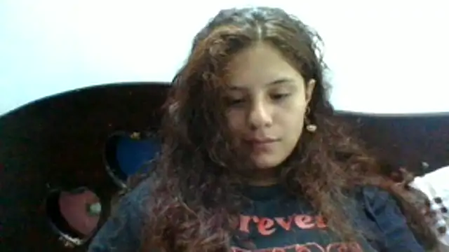 Snapshot of Velvet_Moon_V chatting on 06/10/26, 02:56 Velvet Moon V online show from 06/10/26, 02:56