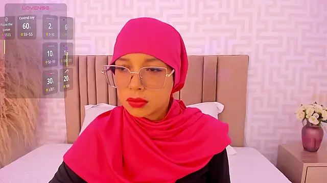 Snapshot of naishaa_ chatting on 05/23/26, 06:34 naishaa online show from 05/23/26, 06:34