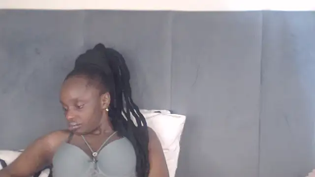 Jah-Queen online show from 10/02/25, 04:19