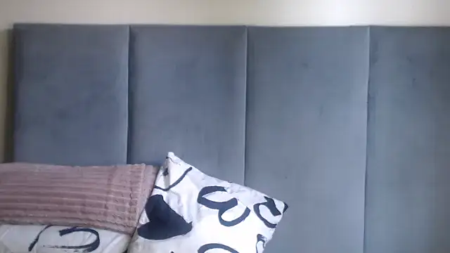 Jah-Queen online show from 11/26/25, 01:56