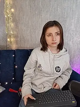 AriMonoban online show from 03/03/26, 12:11