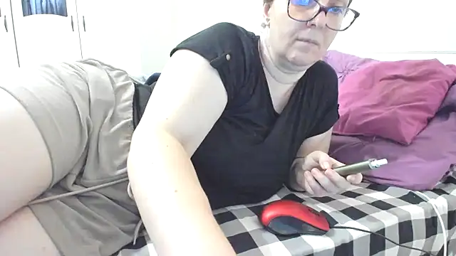 wetladyjoy online show from 07/04/26, 07:47