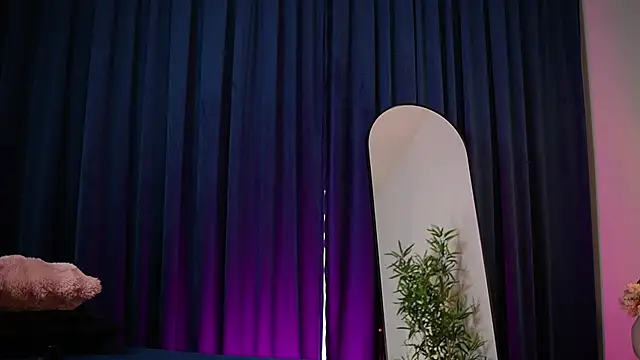  ChloeLee  online show from 10/11/25, 06:23