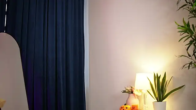  ChloeLee  online show from 11/03/25, 07:09