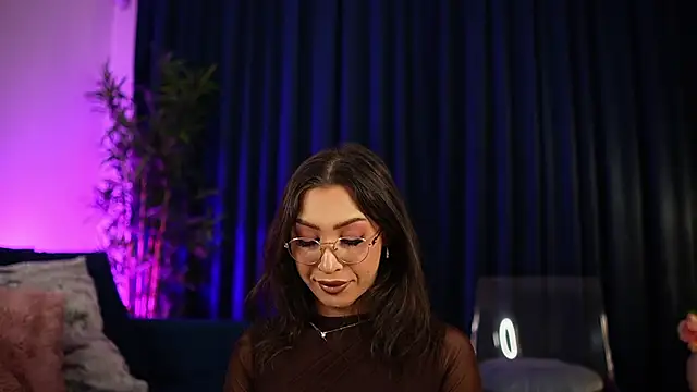  ChloeLee  online show from 11/20/25, 05:29