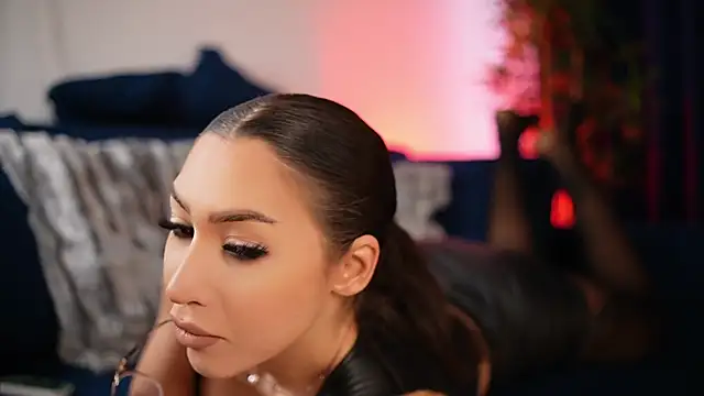  ChloeLee  online show from 12/02/25, 07:25