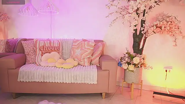 JadeSummerr online show from 11/14/25, 11:42