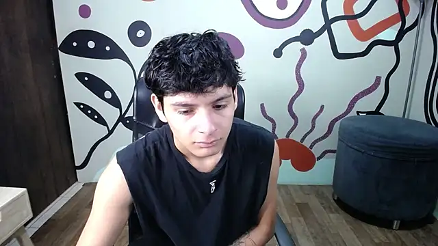 Luca vega online show from 10/03/25, 01:19