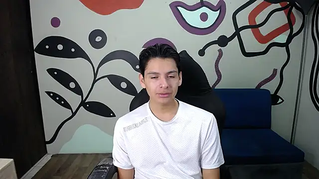 Luca vega online show from 10/20/25, 12:27