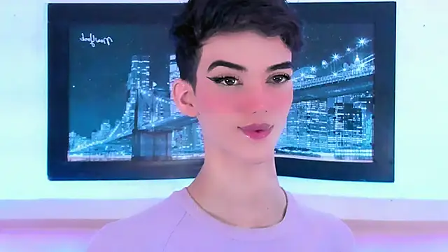 Baby FenixTS online show from 10/19/25, 06:03