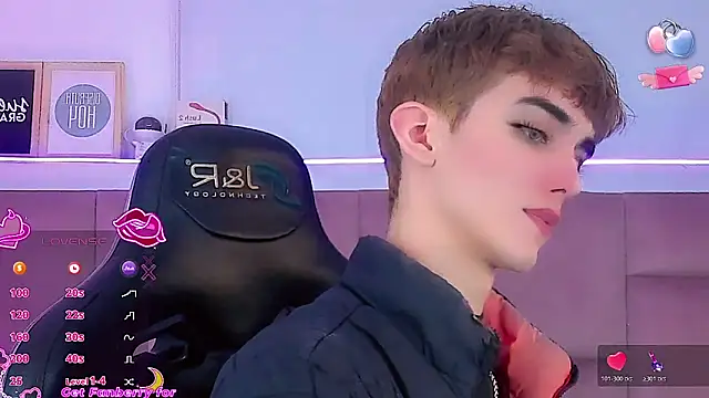 Baby FenixTS online show from 02/12/26, 07:47