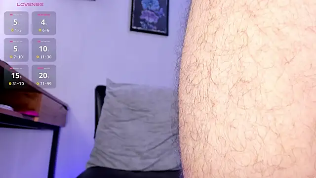 Noah devil  online show from 11/11/25, 02:55