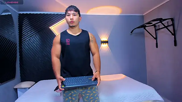 Horny nick18 online show from 04/09/26, 09:58