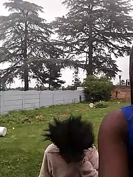 Snapshot of SweetHoney21_ chatting on 11/20/25, 05:40 SweetHoney21 online show from 11/20/25, 05:40