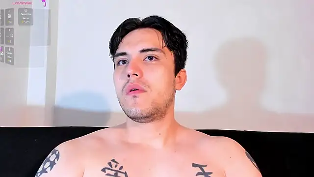 jasonxd9898 online show from 02/03/26, 12:54