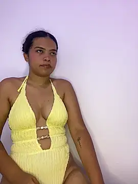 Snapshot of ms_ivanna chatting on 06/15/26, 09:28 ms ivanna online show from 06/15/26, 09:28