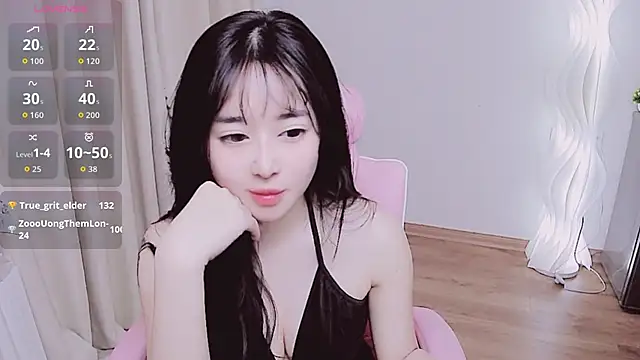 Miu-999 online show from 10/12/25, 07:18