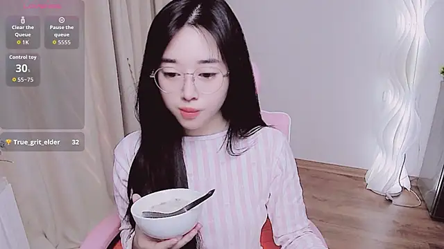 Miu-999 online show from 10/16/25, 04:57