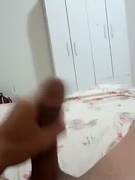 Snapshot of Gusttavotesudoxxvvc chatting on 11/16/25, 05:46 Gusttavotesudoxxvvc online show from 11/16/25, 05:46