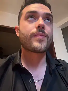 Snapshot of acmello83 chatting on 04/13/26, 11:43 acmello83 online show from 04/13/26, 11:43