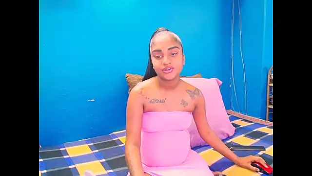 Snapshot of indiansumaya chatting on 09/13/25, 06:13 indiansumaya online show from 09/13/25, 06:13