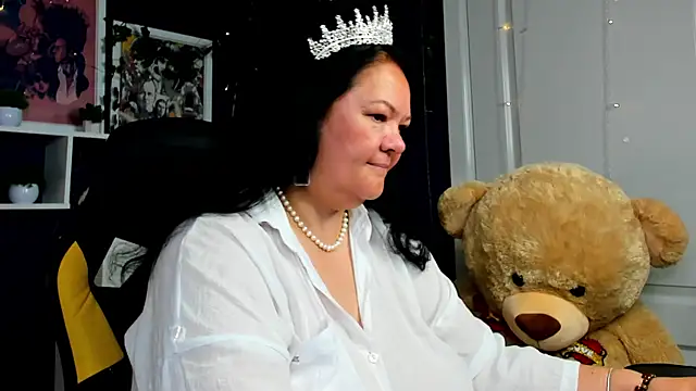 Snapshot of sandra_jackson chatting on 06/26/26, 03:00 sandra jackson online show from 06/26/26, 03:00