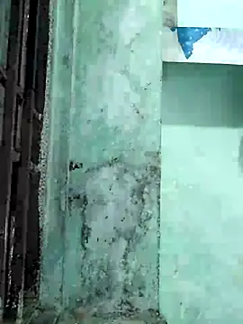 poojam93 online show from 09/11/25, 01:39