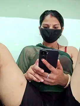 poojam93 online show from 09/14/25, 01:05