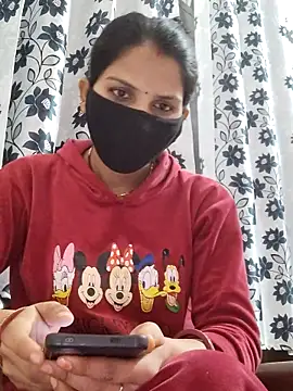 poojam93 online show from 02/05/26, 02:49