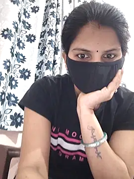 poojam93 online show from 04/03/26, 02:31