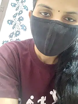 poojam93 online show from 04/06/26, 12:06