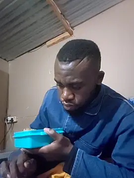 celazimnike062127 online show from 03/23/26, 03:16