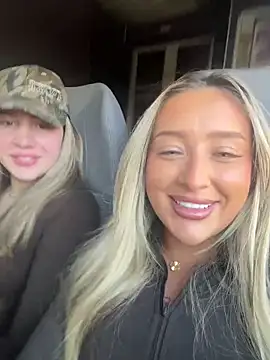 Laceyvipx online show from 04/08/26, 01:11