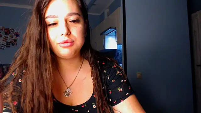 NikiWhite online show from 09/30/25, 01:43