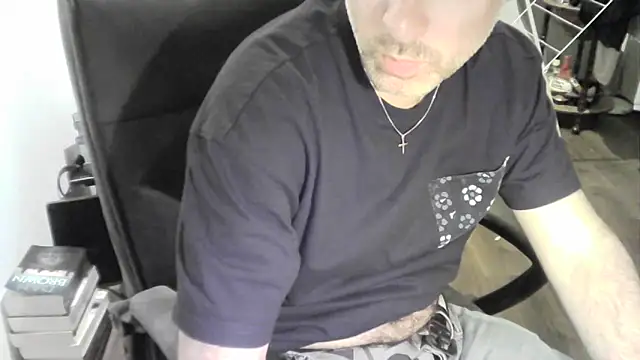 Chrisprngr online show from 05/26/26, 06:59