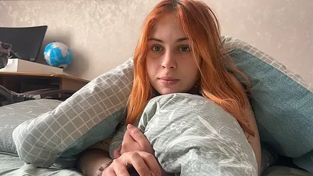 Alismoona online show from 04/24/26, 07:22