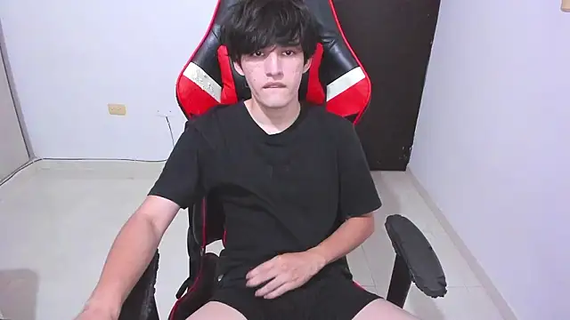 Snapshot of eren_188 chatting on 02/20/26, 03:14 eren 188 online show from 02/20/26, 03:14