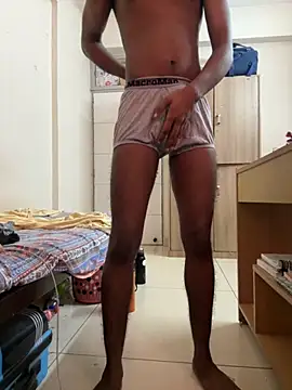 Snapshot of Lustking2406 chatting on 10/10/25, 07:18 Lustking2406 online show from 10/10/25, 07:18